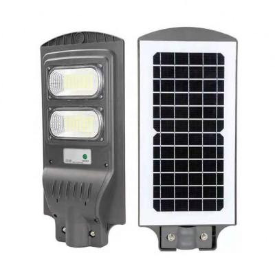 China ROAD New Products CE FCC Rohs Waterproof Ip66 Garden Alunimun 50W - 300W Led Charging Solar Street Light for sale