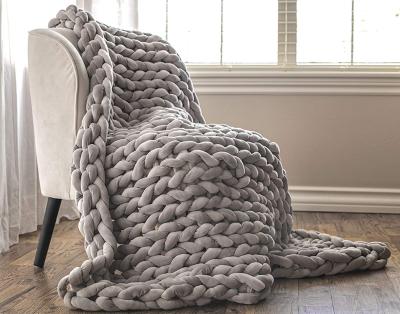 China PORTABLE Hot sale bulky high quality warm winter thick crochet knit throw blanket for sofa or bed decorate for sale