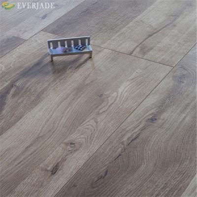 China Light Oak Placed EIR Pisos Laminados Laminate Flooring with Bevelled Technology for sale