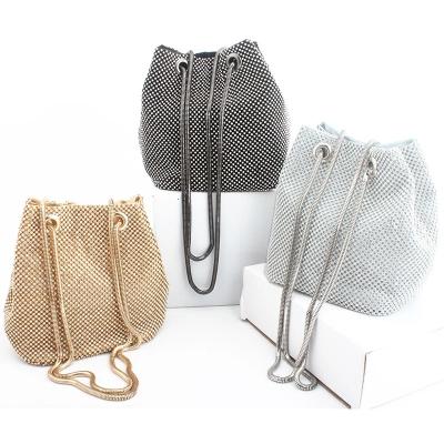 China Portable luxury clutch evening clutch women bags shoulder handbags diamond bags lady wedding party satin tote bolsa for sale