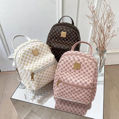 China Luxury Retro Letter Designer Pu Leather Small Waterproof Printing Backpack for NEW Fashionable Women Students Backpacks for sale