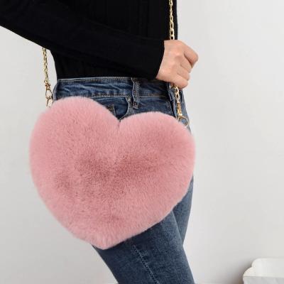 China Fashion Portable Women's Cute Kawaii Faux Fur Heart Shaped Handbags Cross - Body Bags Wallet Purse Plush Shoulder Chain Handbag Lady Bag for sale