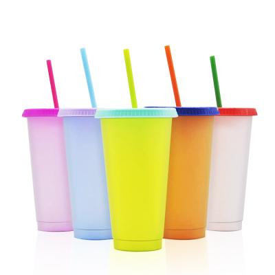 China Disposable Hot Sale Double Color 24oz Plastic Acrylic Reusable Cold Wall Changing Cups for sale