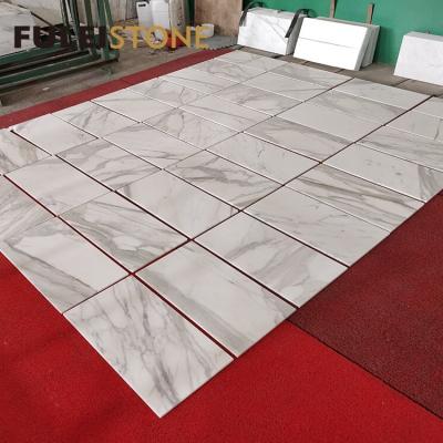 China Modern 1cm Thick White Marble Calacatta Thin Marble Tiles In Stock For Selection for sale