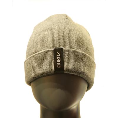 China 85%acrylic fibers / 15%wool winter fashion wholesale custom design knitted cap with black label for sale