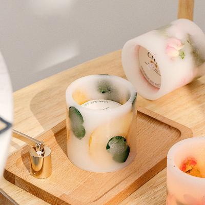 China Fashionable Aromatherapy Candle Gift Box Soy Wax Flower Essential Oil Eternal Flower Dried Valentine's Day Gift Keepsake for sale