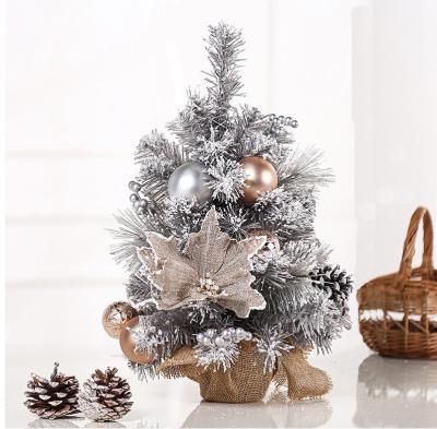 China Mini Champagne Christmas Tree Decoration, Pre-decorated Miniature Christamas with Baubles, Berries, Decorative Artificial Christmas Flowers for sale