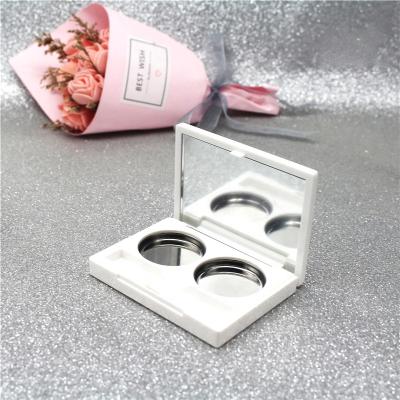 China Recyclable Custom Empty Plastic Eyeshadow-palette Cosmetic Packaging Clear Empty Eyeshadow Palette 2 Pans for sale