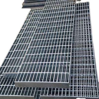 China Traditional Galvanized Sheet Metal Gratings, Galvanized Open Steel Floor Grating, Galvanized Steel Walkway Mesh for sale