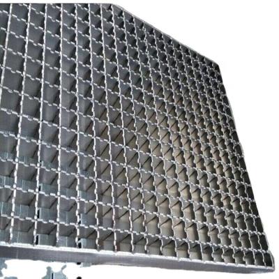 China Traditional galvanized steel grating stair tread, steel lattice stair tread, steel gratings for sale