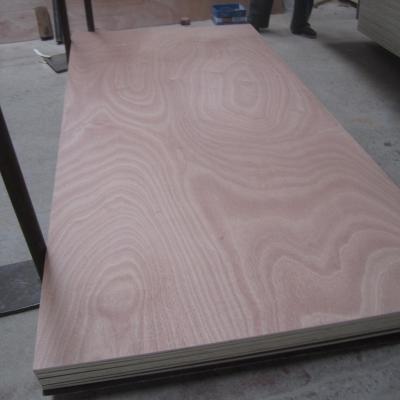 China Traditional okoume face grade BB/CC plywood back commercial sheet 4mm for sale