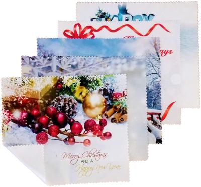 China Super Soft Easy Clean OEM Printed Gift Christmas Tree Snowman Cleaning Wipe Dry Wipes Eyewear Cleaning Cloth For Optical Glasses for sale