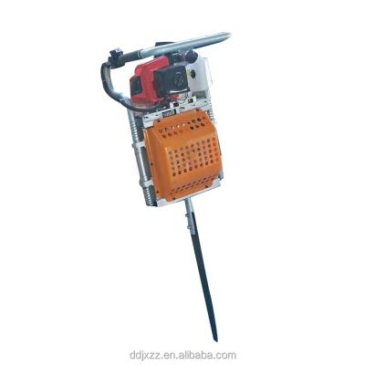 China Quick root cutting machine Handheld garden tree digging machine, portable root cutting and tree lifting machine, two-stroke small transplanting machine for sale