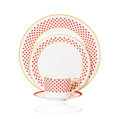 China Viable Fashion Europe Window Dining Home Decors Western Luxury Spanish Red Bone China Dinnerware Sets for sale