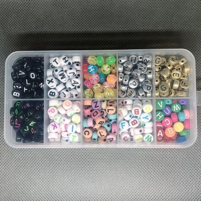 China 500pcs Round Letter Beads Material Acrylic Beads Boxed Children's DIY Bracelet Earrings Bead Set for sale