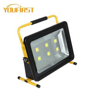 China Camping/Construction/Emergency/Low Cost Park/Stadium Car Waterproof Ip65 Outdoor 200 300 400W Rechargeable Led Flood Lamp for sale