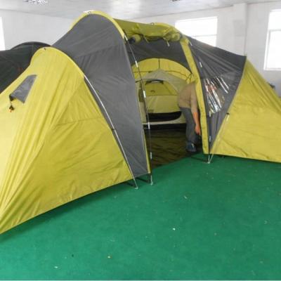 China Waterproof Fireproof Camouflage / Field Game 6 People Luxury Camping Tent for sale