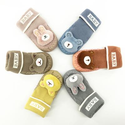 China Breathable Anti Slip Newborn Toddler Shoes Indoor Floor Baby Shoe Anti-Slip Shoe Shoes Design for sale