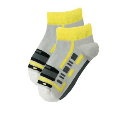 China Sporty Fun Eco-Friendly Casual Low Cut Socks For Boys And Kids for sale