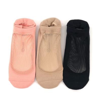 China High quality women's sports non-slip socks mesh yoga pilates socks for sale