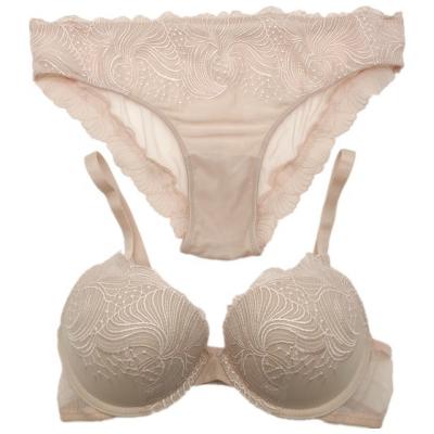 China Champagne Mold Cup Mature Luxury Hot Sale Breathable Lace Embroidery Thick Ladies Lingerie Fashion Bra And Panty Set for sale