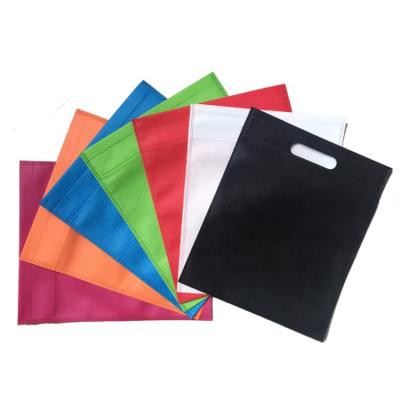 China Eco Friendly PP Gift Packaging Folding Multicolor Bag D Cut Non Woven Bag for sale