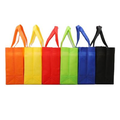 China High Quality Recyclable Custom Non Woven Bag Folding Logo Printed Grocery Tote Shopping Bag for sale