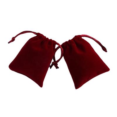 China Custom Made Soft Dark Red 8x10cm High Quality Drawstring Velvet Travel Jewelry Bag For Women for sale