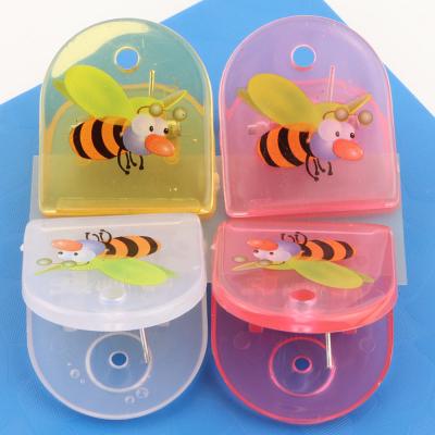 China Plastic Cute Bee Spring Clips Cartoon Note Clip Support Custom for sale