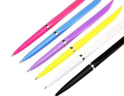 China Office school ballpoint pen the flat pen wholesale of the knife shape ballpoint pen 0.7mm for unpacking office supplies for sale