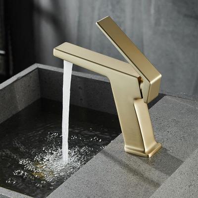 China EVA Modern Design Single Handle Bathroom Sink Faucet 1-Hole Metered Solid Brass Sink Faucet for sale