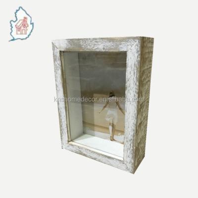 China Wholesale 3d shadow box frame fashionable antique wood for sale