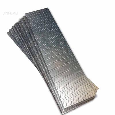 China Lowest price decorating aluminum sheet 1060 3003 big 5 five bar aluminum checkered sheet for bus floor for sale