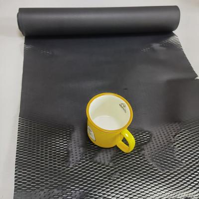 China Hysen Sale 50cm*3m Disposable Direct Anti-collision Honeycomb Black Paper For Wrapping And Breakables Gift Moving Paper Roll for sale