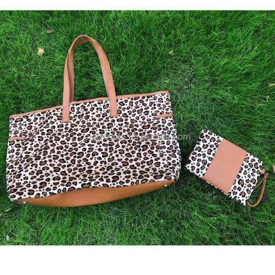 China Custom Wholesale Custom Tote Bag Weekend Bag Monogrammed Leather Handle Leopard Large With Small Bag for sale