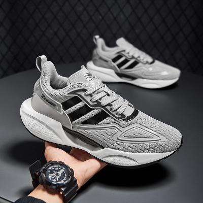 China Sports men's shoes 2023 new casual comfortable sneakers running shoes platform shoes for sale