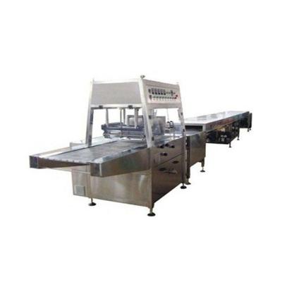 China Snack Factory Chocolate Spreading Equipment With 304 Stainless Steel for sale