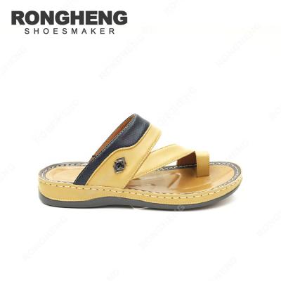 China Fashion trend trending the latest hot products slippers design indoor men's home slippers men's slippers for sale