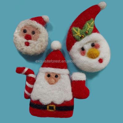 China High Quality Christmas Tree Ornaments Felt Santa Claus Fit Wool Felt Christmas Decoration Supplies for sale