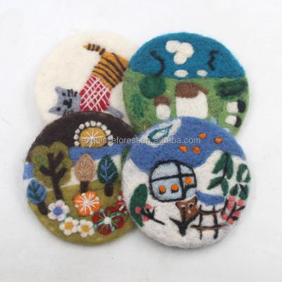 China Exquisite workable wool embroidery tea coaster, handmade vintage table insulation mat, felted wool art deoor, round landscape 11cm for sale