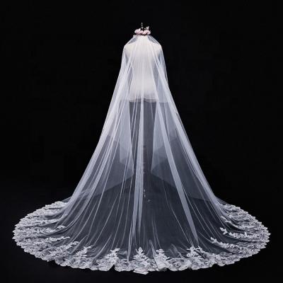 China Wholesale Beaded Lace Edge Lace Up 3 Meter Long Wedding Veil for sale