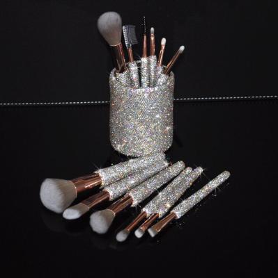 China Angular Blush Wholesale Quality Stand Custom Rhinestone Makeup Brushes Private Label Makeup Brush Set Bling OEM Makeup Brushes Vendors for sale