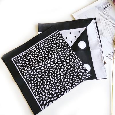 China 100%cotton 55cm classic black and white 100%cotton polka dot printed square head scarf customs sport scarves cycling bandana for sale