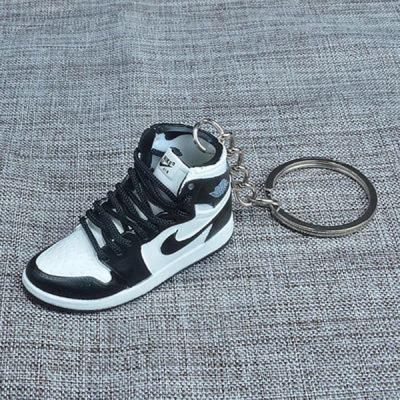 China New wholesale and dropshipping plastic 3d sneaker jordan sneaker key chain mini sneaker key chain for sale