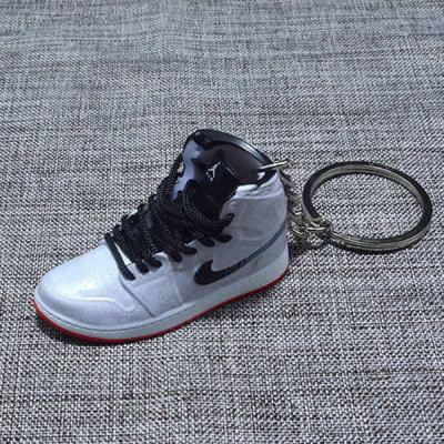 China New plastic 3d sneaker key chain Jordan 3d sneaker key chain 3d sneaker key chain dropshipping for sale