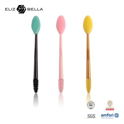 China Waterproof Silicone Eyelash Brush Disposable Silicone Mascara Wands With PP Handle en venta