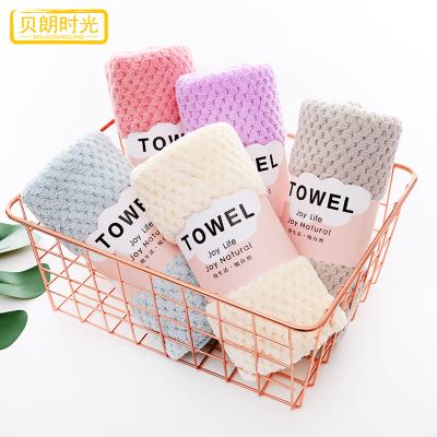 China Grid Viable Coral Bath Towel Fleece Quick-Drying Soft Absorbent Non-Shedding Thickened Face Towel Pineapple Bath Towel for sale