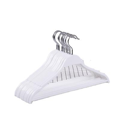 China Eco-friendly material made in china wholesale best new amazon selling cheap plastic black hangers for sale