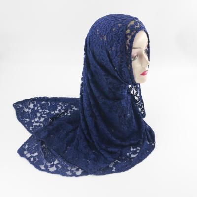 China Lace Hijabs Muslim Arabic Wholesale Fashion Popular High Quality Whole Cotton Hijab Lace Women Scarf Solid Color Dubai Shawl for sale