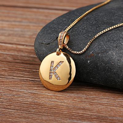 China New Style High Quality Sweet Outdoor Zircon Gold Color 26 Letter Round Charm Copper Necklaces for sale